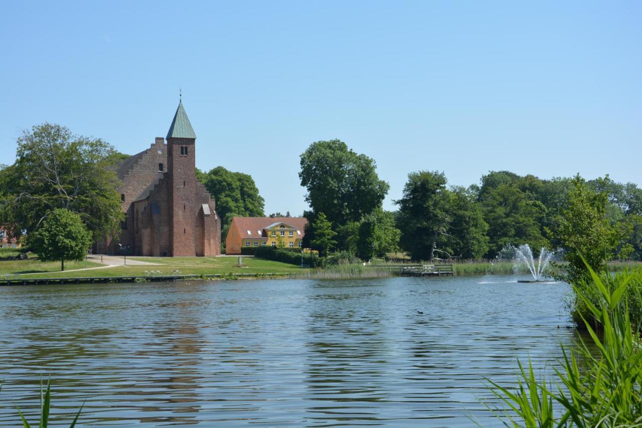 Kirkely Bed And Breakfast Vester Ulslev Exterior photo
